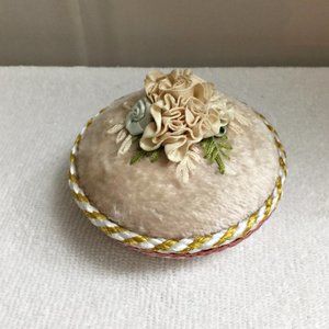W Kleski Covered Round Trinket Box Beige Pink Velvet Rosettes Vintage
